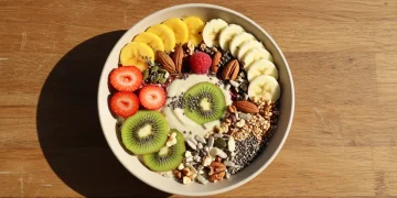 Vibrant plant-based breakfast bowl for energy boost